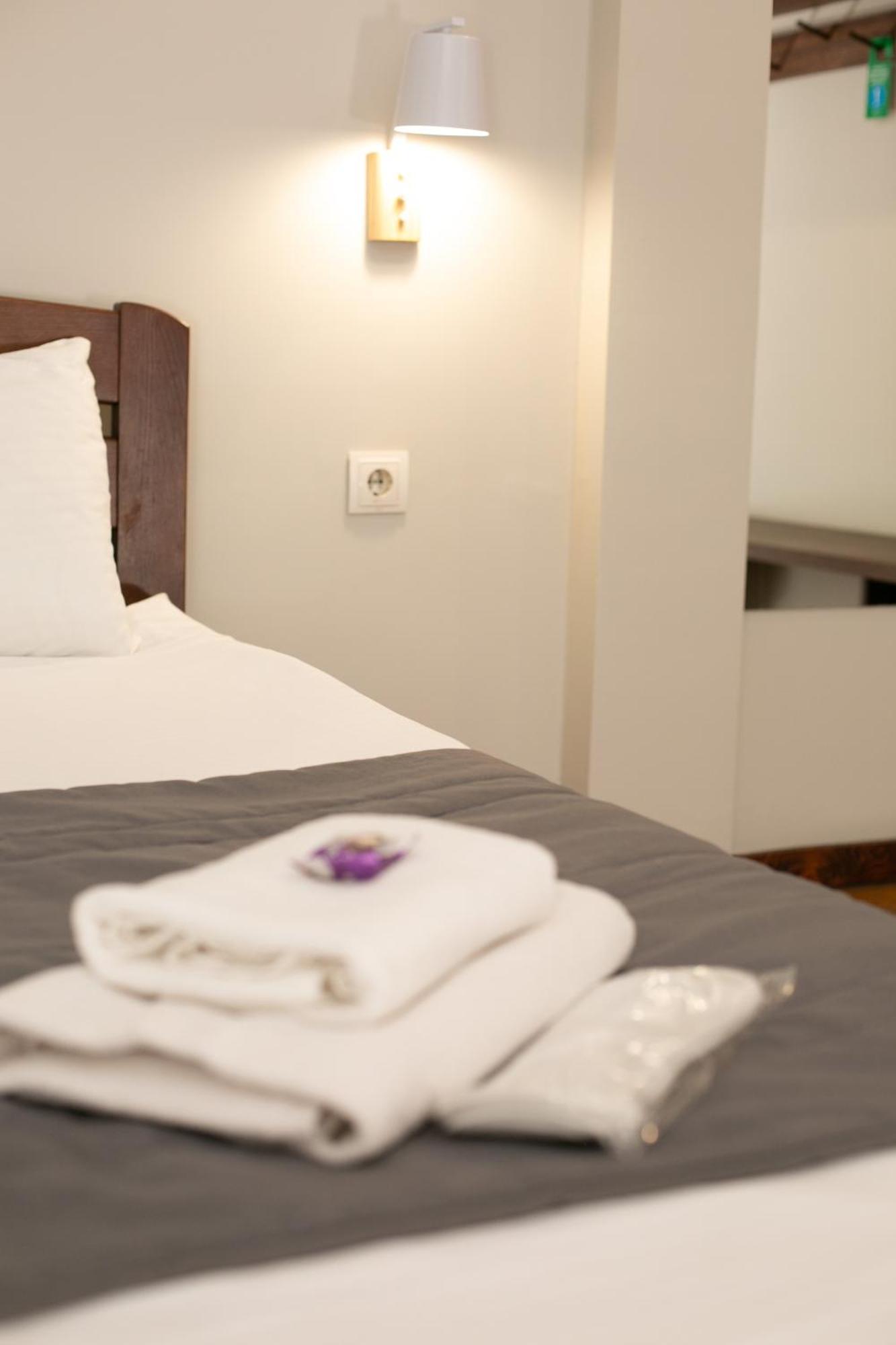 Nebos Hotel & Restaurant Ивано-Франкивск Екстериор снимка