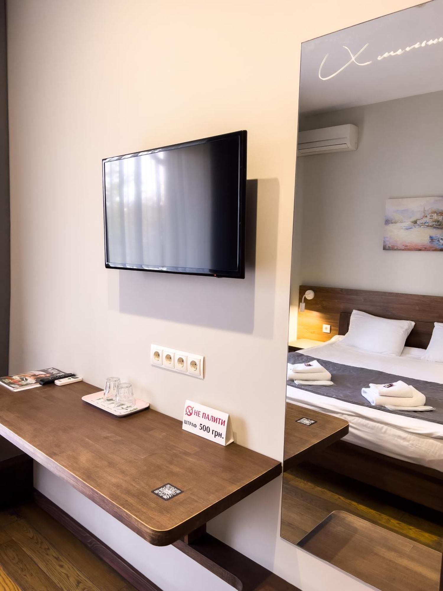 Nebos Hotel & Restaurant Ивано-Франкивск Екстериор снимка