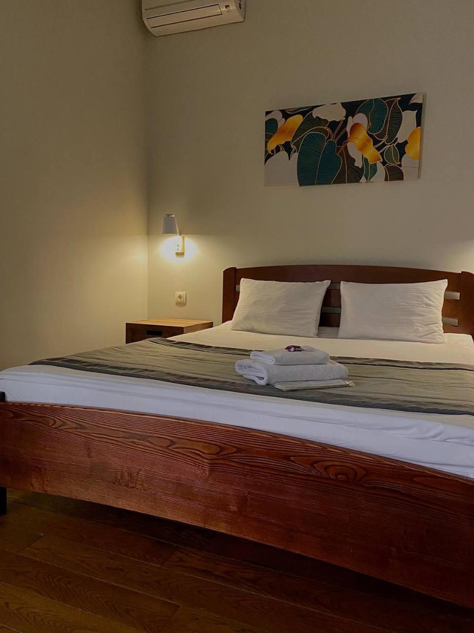 Nebos Hotel & Restaurant Ивано-Франкивск Екстериор снимка